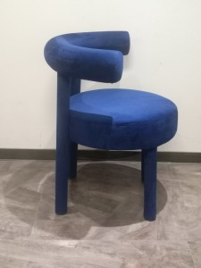 Metal  Fabric Design Chair LC-2117